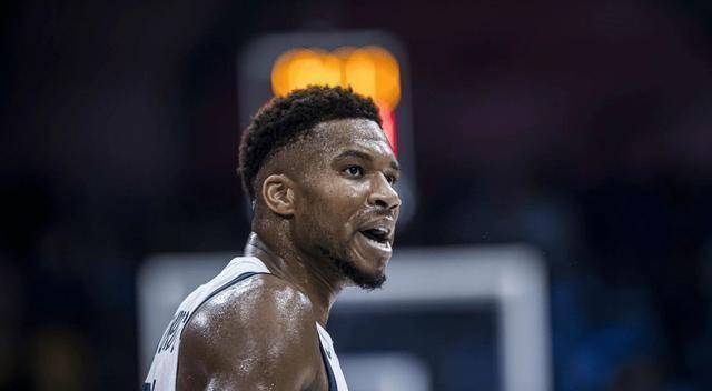 字母哥连续十场比赛得分超过赛况扑朔迷离,塞尔维亚队挑战极限!的简单介绍