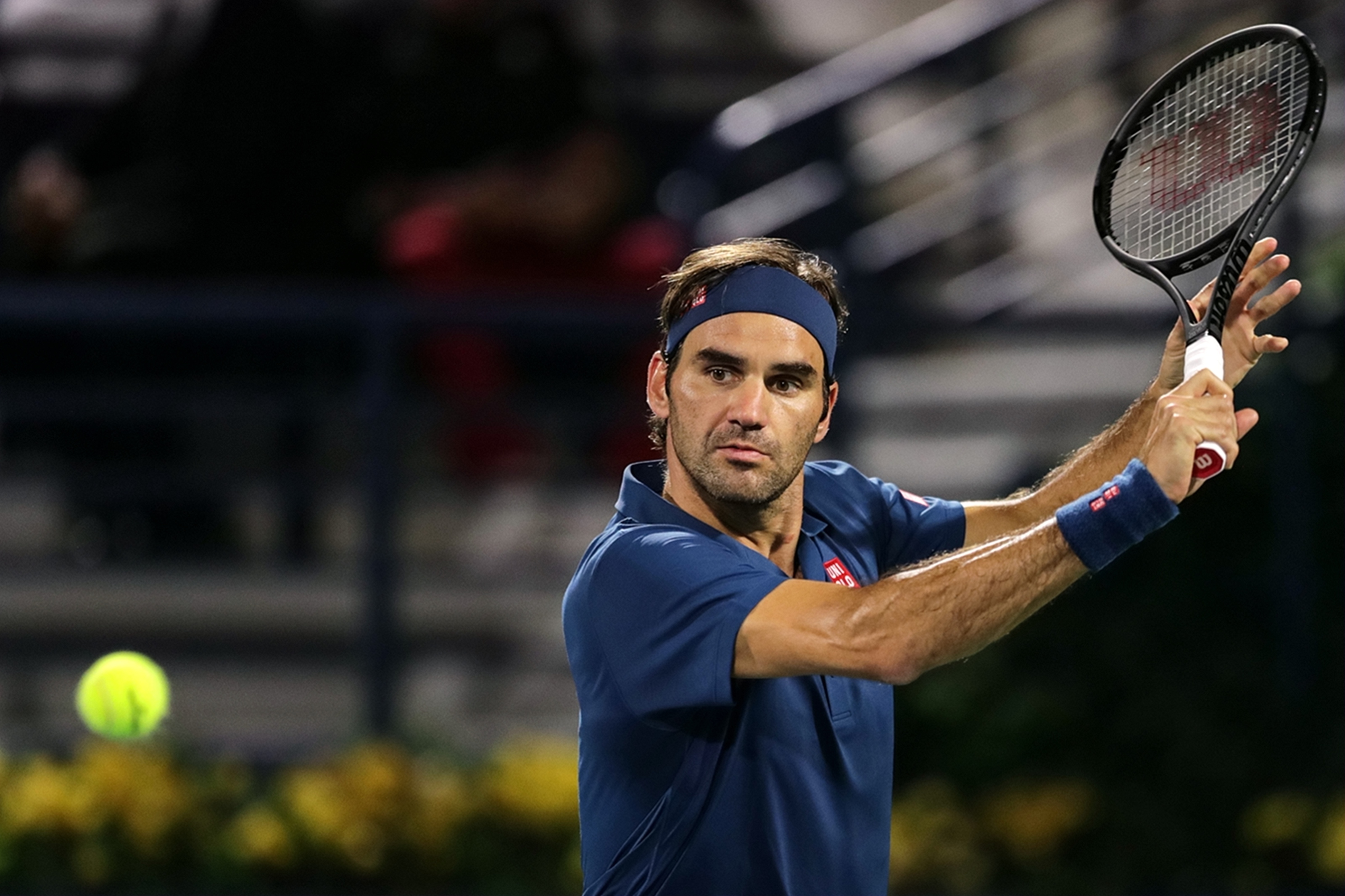 包含费德勒回归赛场，爆冷首场状态亮眼，TES观众沸腾！的词条